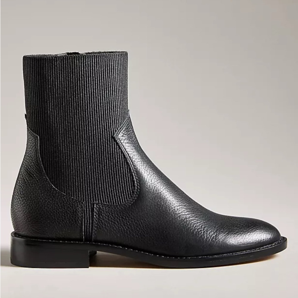 Dolce Vita black booties
